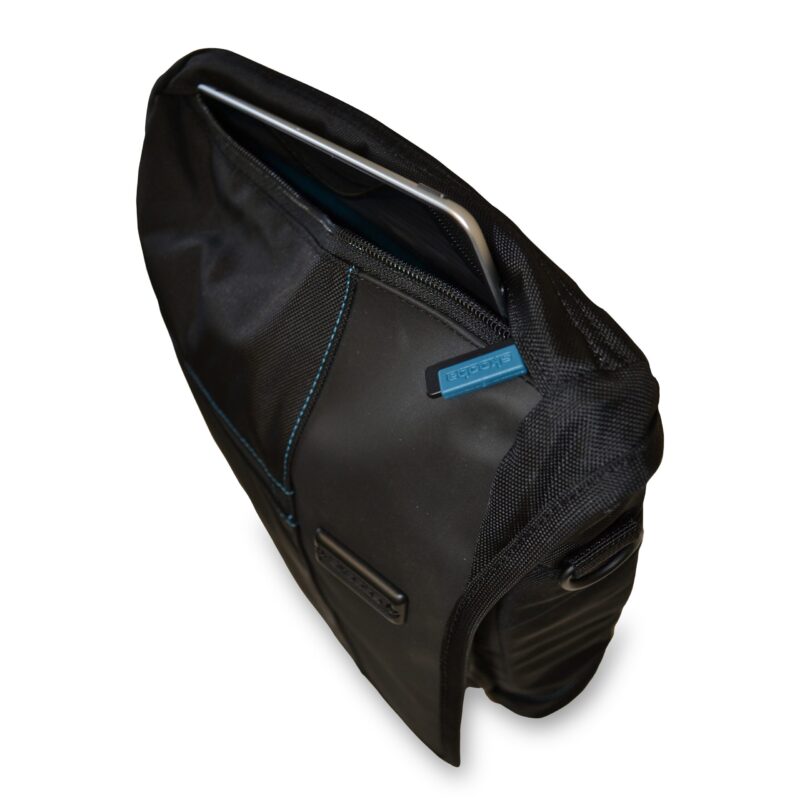 Skooba Design iPad/Tablet Courier V.3 - Image 3